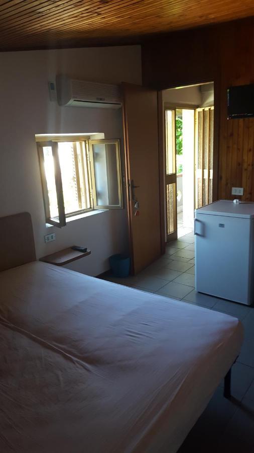 Hotel Villa Claudio Marina di Massa Eksteriør bilde
