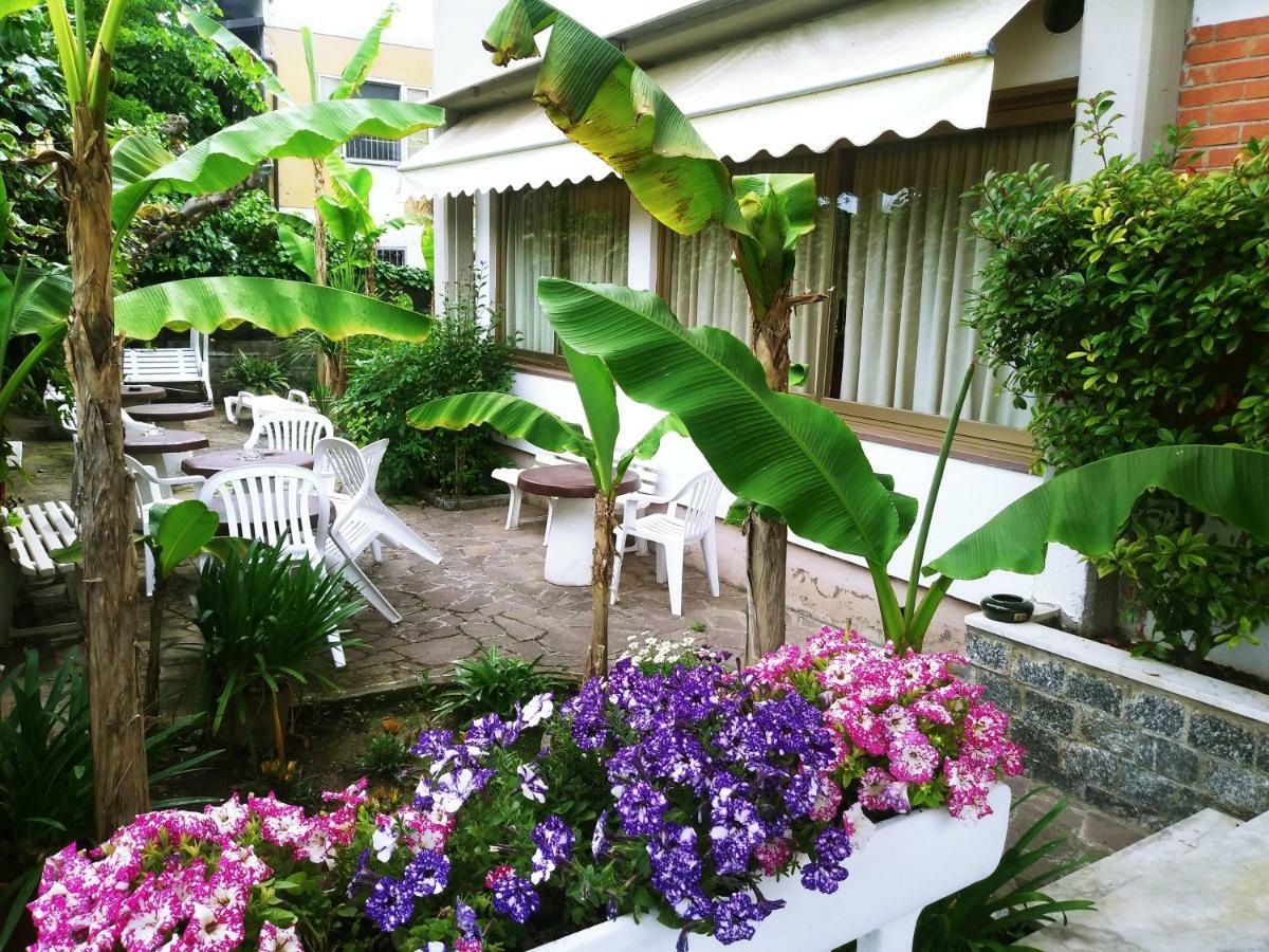 Hotel Villa Claudio Marina di Massa Eksteriør bilde